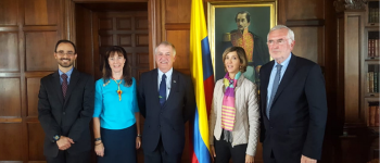 Irlanda estudia los progresos del sector agrícola colombiano para afianzar la cooperación