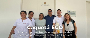 Seis representantes de las organizaciones que se mencionan en la nota sonriendo en foto grupal